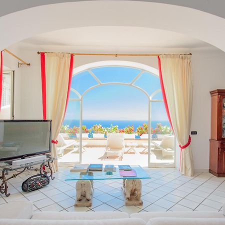 Villa Cristina -No Steps-Amalfi Coast Views -Hot Tube Praiano Exterior photo