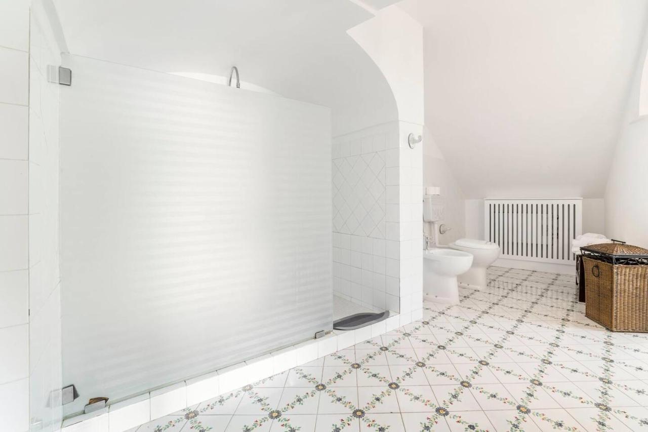 Villa Cristina -No Steps-Amalfi Coast Views -Hot Tube Praiano Exterior photo