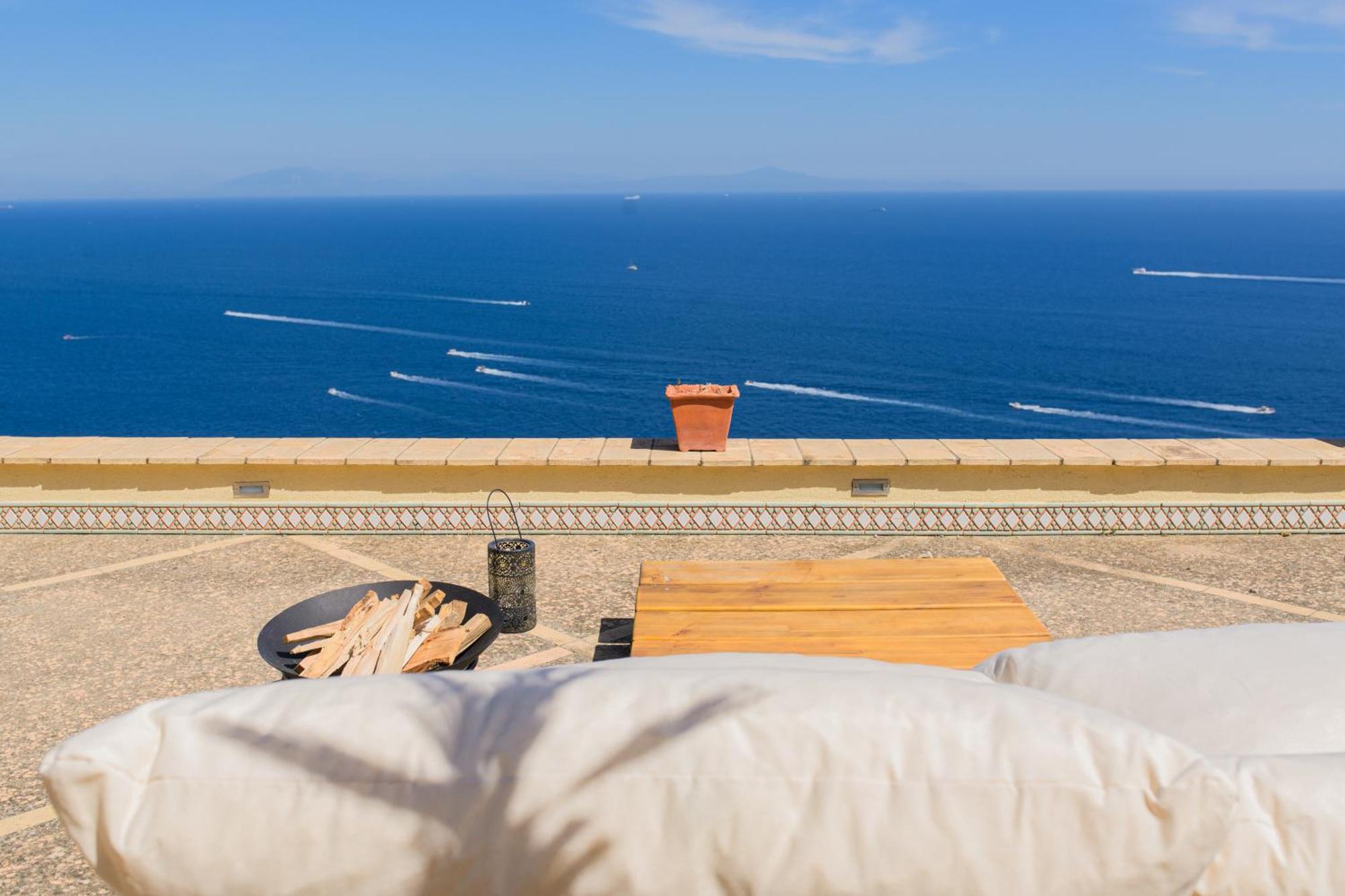 Villa Cristina -No Steps-Amalfi Coast Views -Hot Tube Praiano Exterior photo