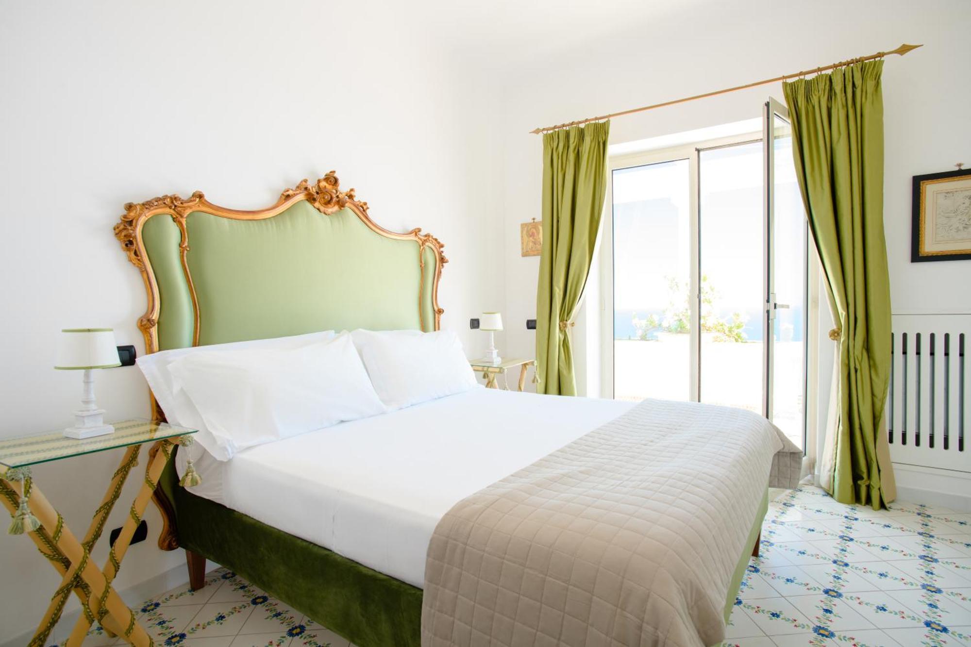 Villa Cristina -No Steps-Amalfi Coast Views -Hot Tube Praiano Exterior photo