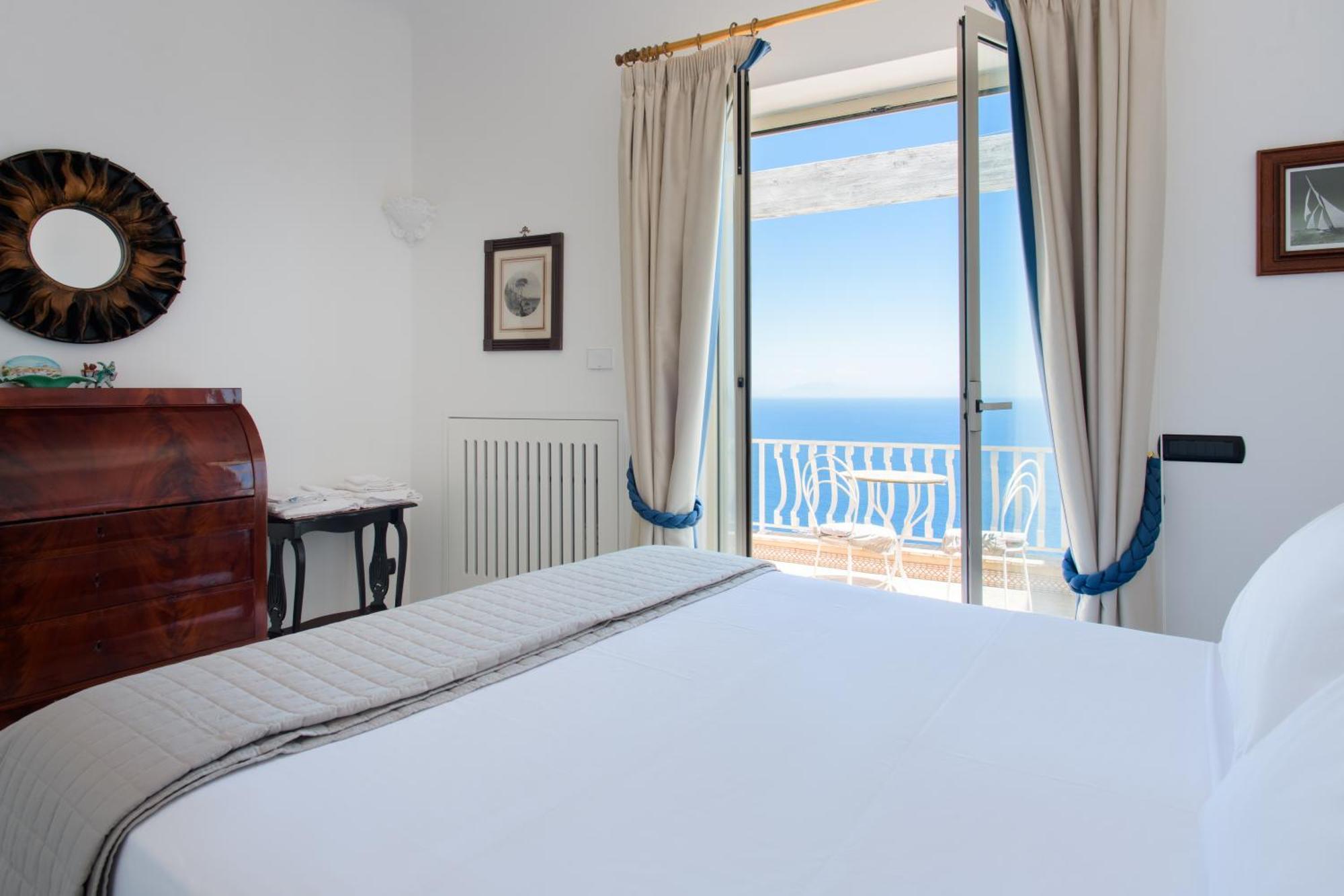 Villa Cristina -No Steps-Amalfi Coast Views -Hot Tube Praiano Exterior photo