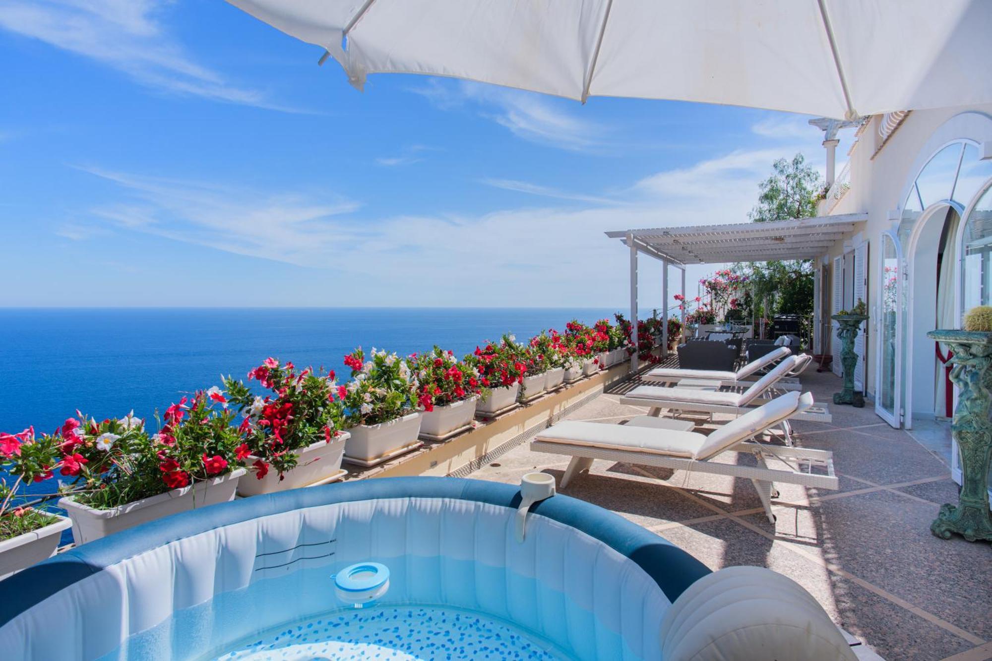 Villa Cristina -No Steps-Amalfi Coast Views -Hot Tube Praiano Exterior photo