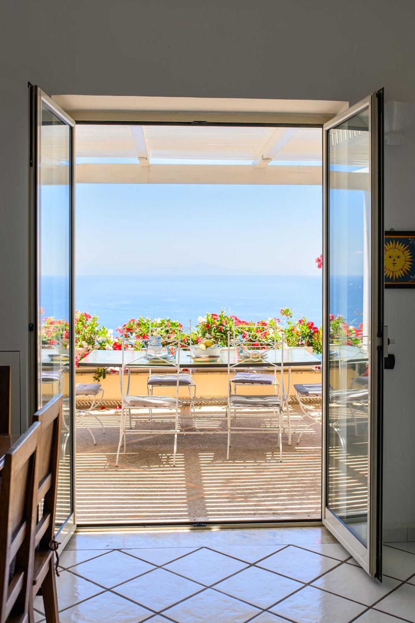 Villa Cristina -No Steps-Amalfi Coast Views -Hot Tube Praiano Exterior photo