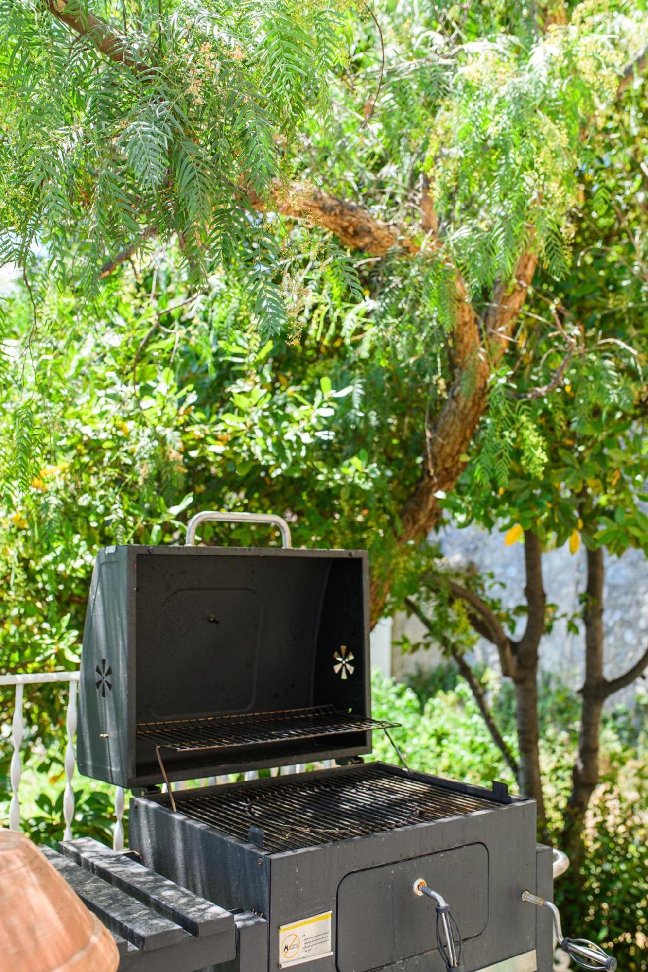 Villa Cristina -No Steps-Amalfi Coast Views -Hot Tube Praiano Exterior photo