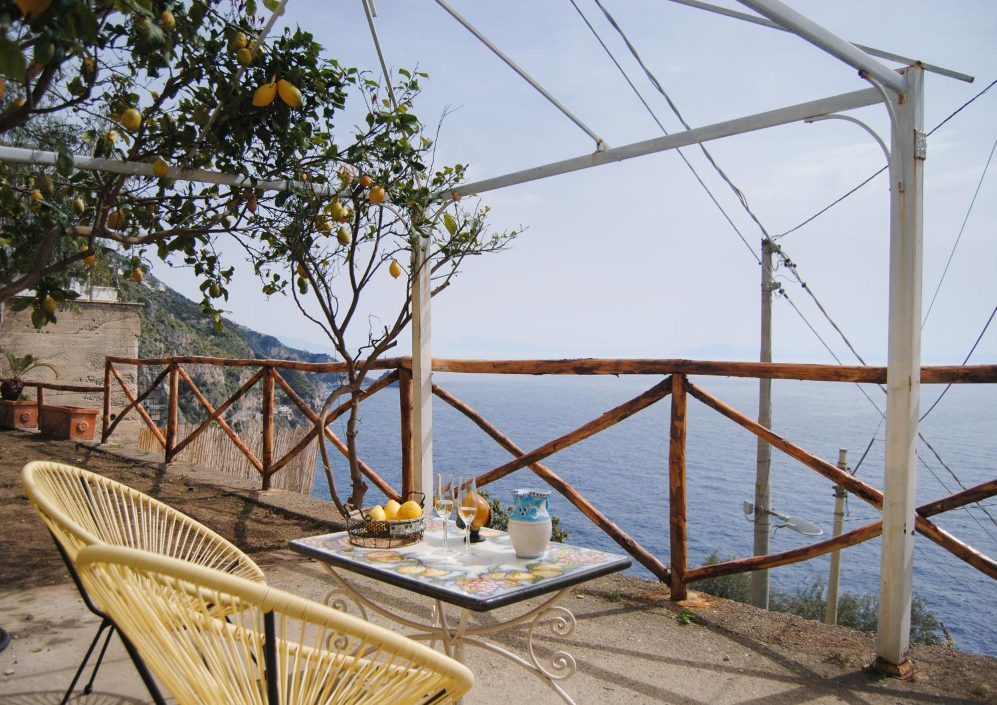 Villa Cristina -No Steps-Amalfi Coast Views -Hot Tube Praiano Exterior photo